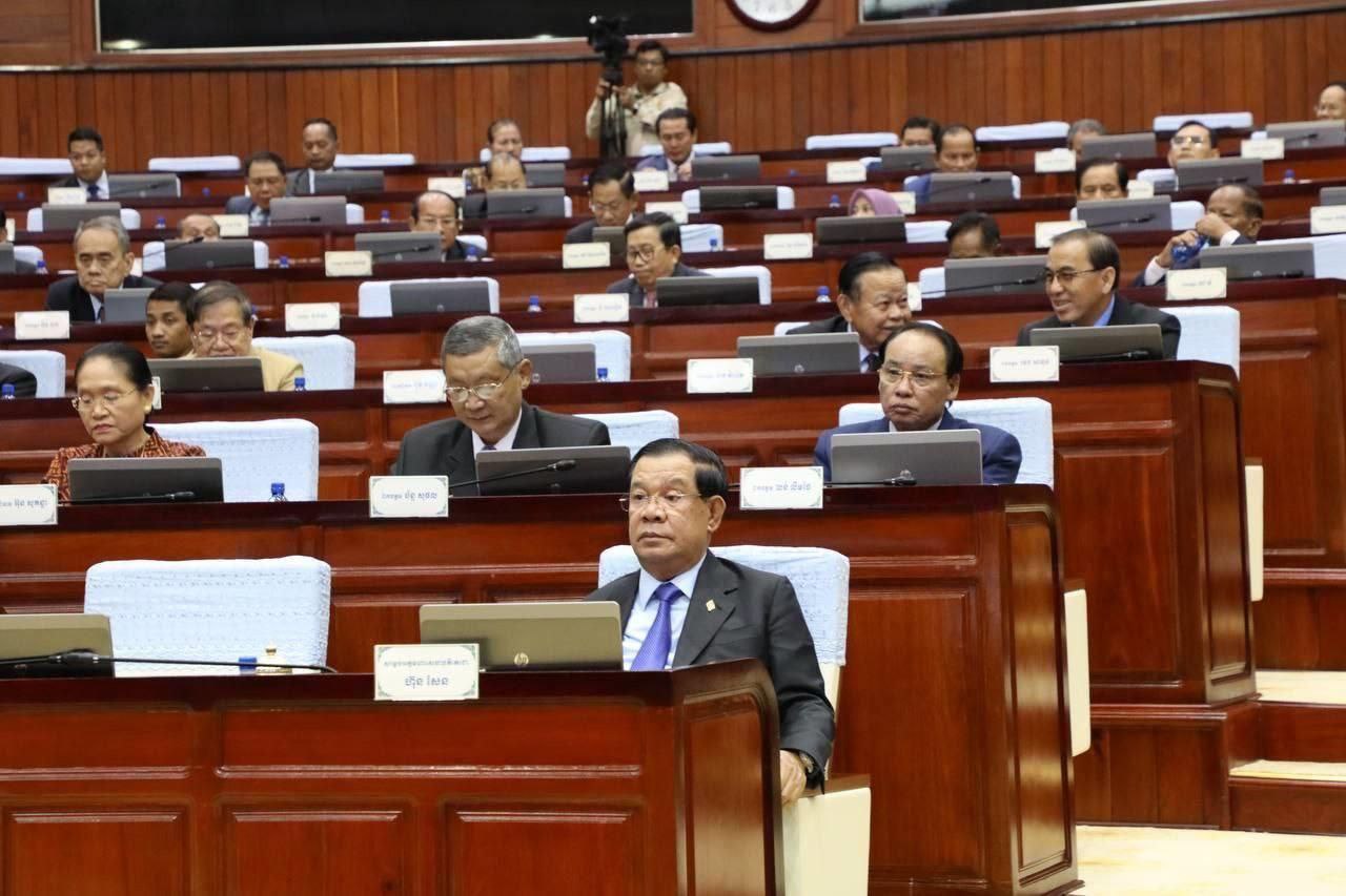 On the morning of September 5, 2023, Samdech Techo Hun Sen attended the National Assembly session to elect members of the 10 specialized committees of the 7th Legislature of the National Assembly.